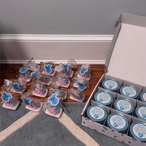 Baby shower favors candles and soaps